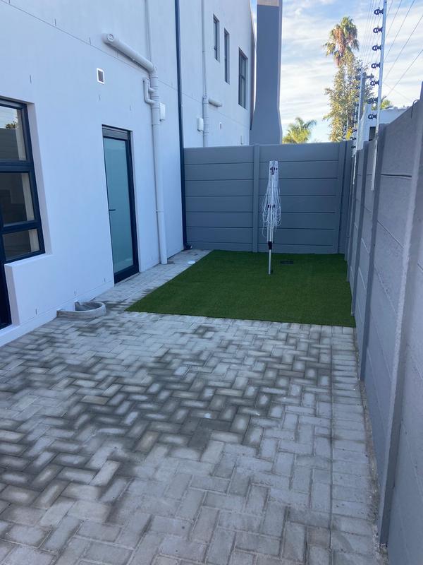 3 Bedroom Property for Sale in Silver Oaks Western Cape
